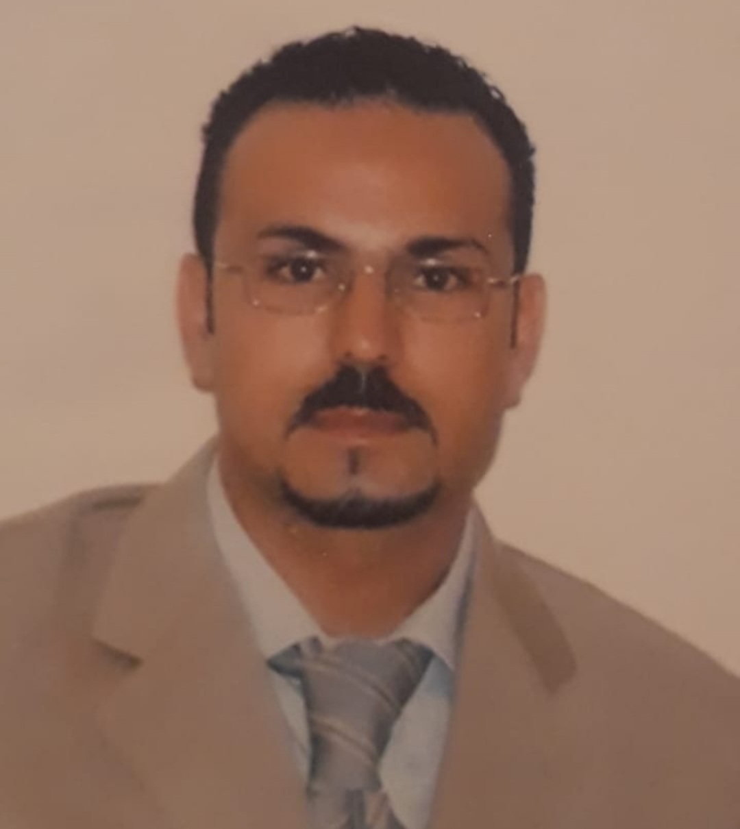 السيد محمد مترجي الممثل العام للجريدة.. وفاء غير محدود ل