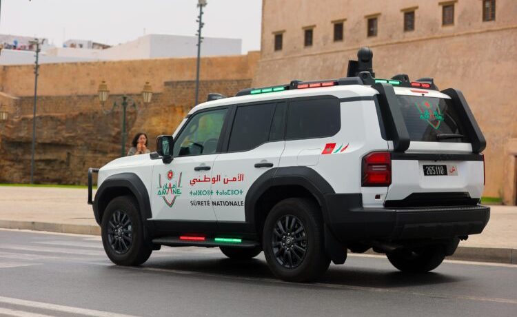 سيارتان ذكيتان لتعقب المطلوبين.. الأمن الوطني يطلق 