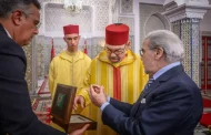 جلالة الملك محمد السادس يستقبل عبد اللطيف الجواهري والي بنك المغرب