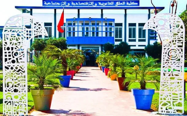 كلية الحقوق بعين السبع تحت المجهر.. تعليق ماستر واسترجاع أوراق الامتحانات يفتحان باب التساؤلات