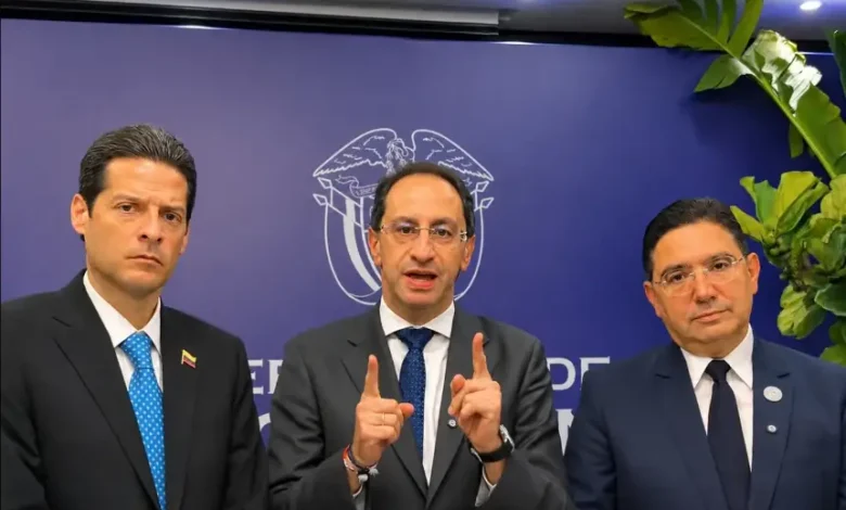 صفعة جديدة لنظام الكابرانات الجزائري.. كولومبيا تعلن اعترافها بسيادة المغربية على صحرائه