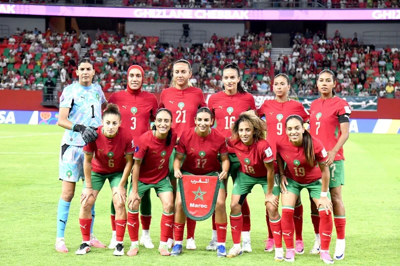 المنتخب المغربي النسوي لكرة القدم يتعادل مع نظيره السنغالي ويبلغ ربع نهائي كأس إفريقيا