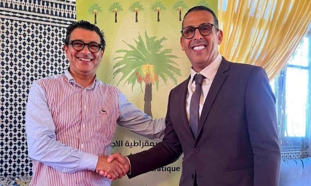 مصطفى لخصم يوجه ميزانية الاحتفال بفوزه في الانتخابات إلى اقتناء ملابس شتوية لأطفال صفرو