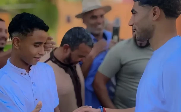 أشرف حكيمي يحل بتارودانت في زيارة حملت طابعاً إنسانياً وخاصاً إلى تعاونية 