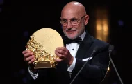 دي لا فوينتي يتوج بجائزة أفضل مدرب في العالم لعام 2026