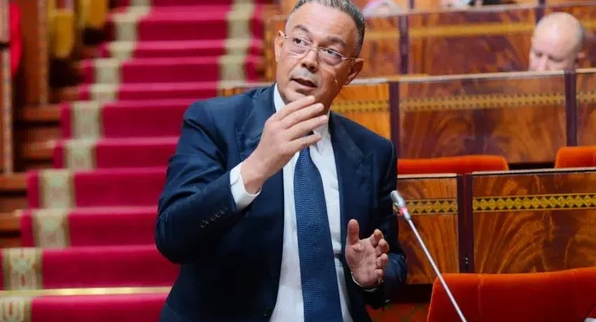فوزي لقجع يعلن إعفاء أجور أقل من 10 آلاف درهم من الضريبة سنة 2027